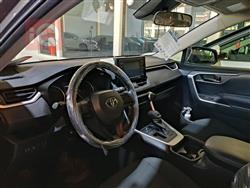 تۆیۆتا ڕاڤ 4